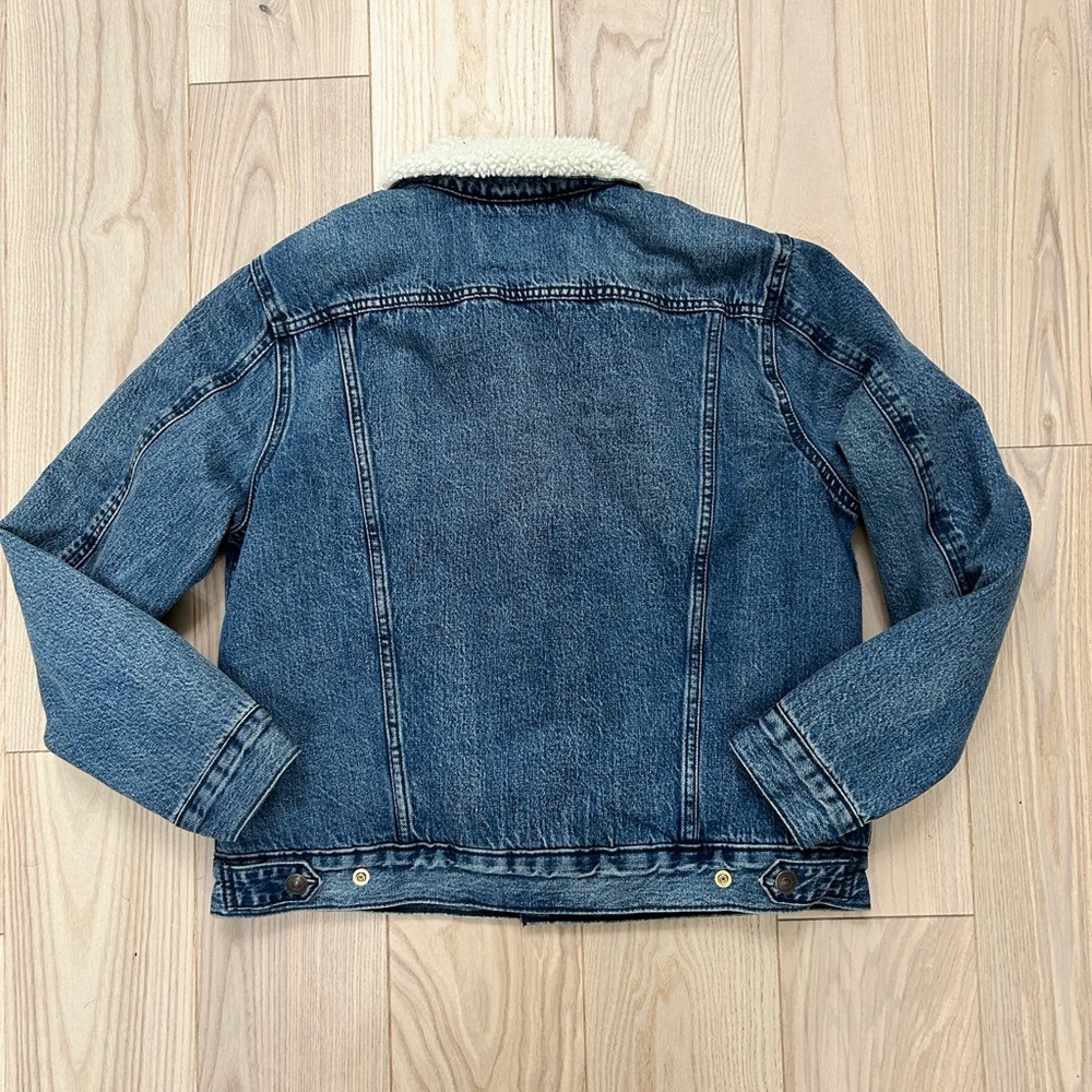 NWT Women’s Lucky Brand Tomboy Sherpa Lined Denim Jacket Large Retail: $119 - Picture 2 of 9